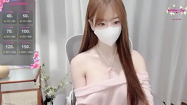 Yuuuuuly online show from 19, 12, 2025