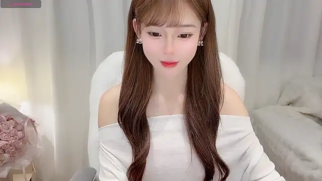 Yuuuuuly online show from 18, 3, 2026