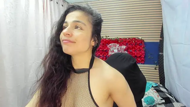 Snapshot of rosse_2504 chatting on 3, 6, 2026 rosse 2504 online show from 3, 6, 2026