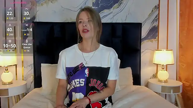 Laurablue online show from 21, 12, 2025