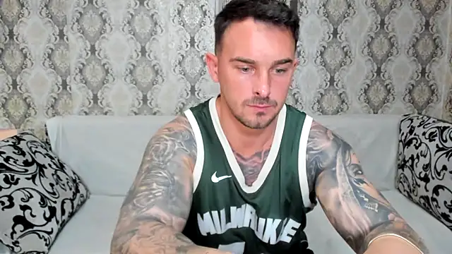 Snapshot of Jonmusclemaster chatting on 22, 6, 2026 Jonmusclemaster online show from 22, 6, 2026