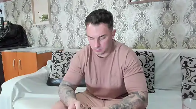 Jonmusclemaster online show from 5, 3, 2025