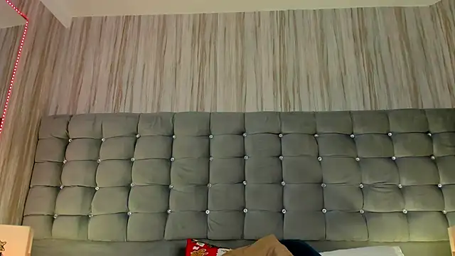 Poacahontasfg online show from 21, 12, 2025