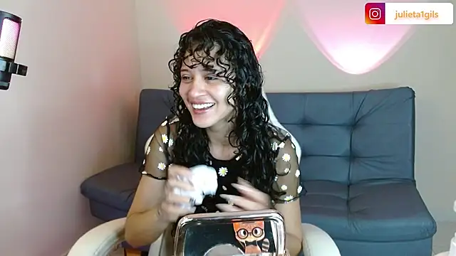 Juliet dolce online show from 31, 10, 2025