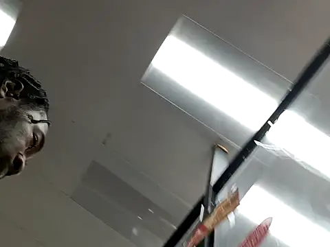 MRHANDSOME3800 online show from 12, 1, 2025