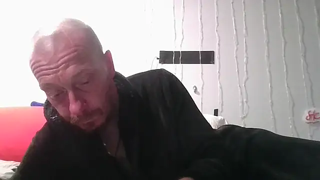 Snapshot of deepinnnnn chatting on 20, 6, 2026 deepinnnnn online show from 20, 6, 2026