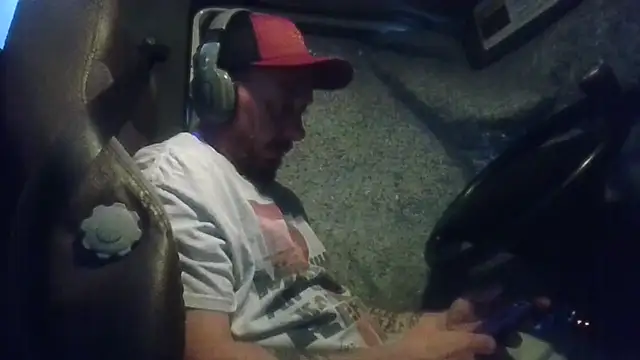 Snapshot of deepinnnnn chatting on 17, 7, 2026 deepinnnnn online show from 17, 7, 2026