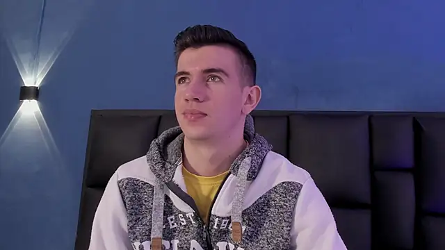 MikaelSlow online show from 11, 11, 2025