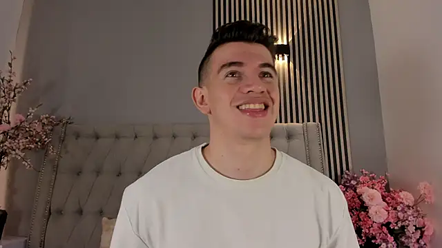 MikaelSlow online show from 1, 12, 2025