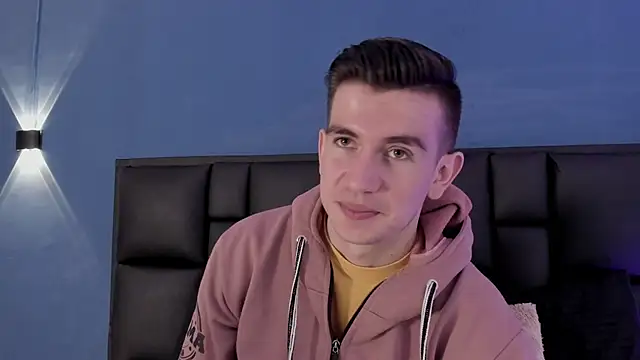 MikaelSlow online show from 9, 9, 2025