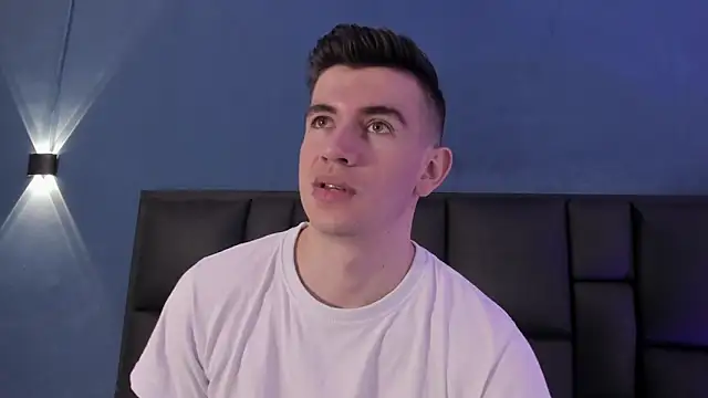 MikaelSlow online show from 6, 11, 2025