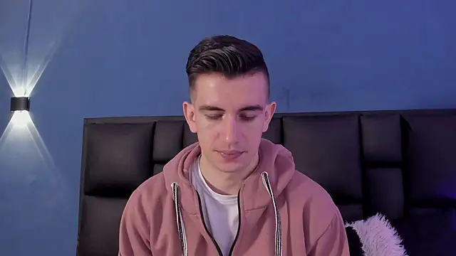 MikaelSlow online show from 1, 10, 2025