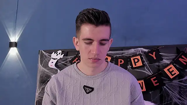 MikaelSlow online show from 24, 10, 2025