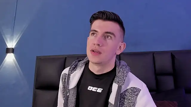 MikaelSlow online show from 10, 10, 2025