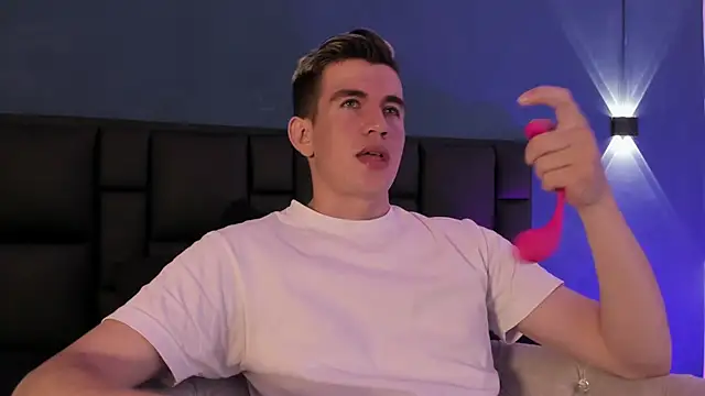 Snapshot of MikaelSlow chatting on 5, 2, 2026 MikaelSlow online show from 5, 2, 2026