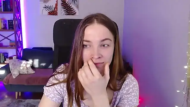 kenzie x online show from 21, 3, 2025