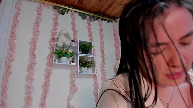 Idara and Edahi01 online show from 18, 10, 2025