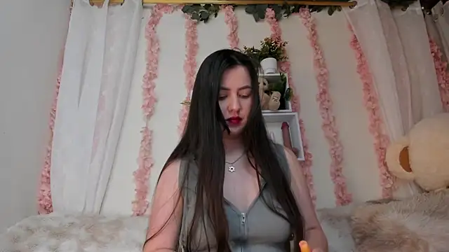 Idara and Edahi01 online show from 13, 2, 2026