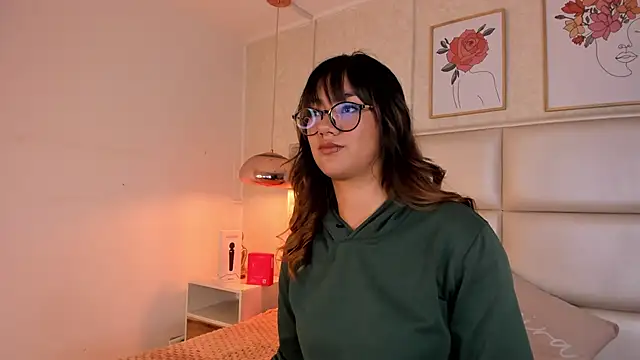 Aily Yozuko online show from 9, 1, 2026