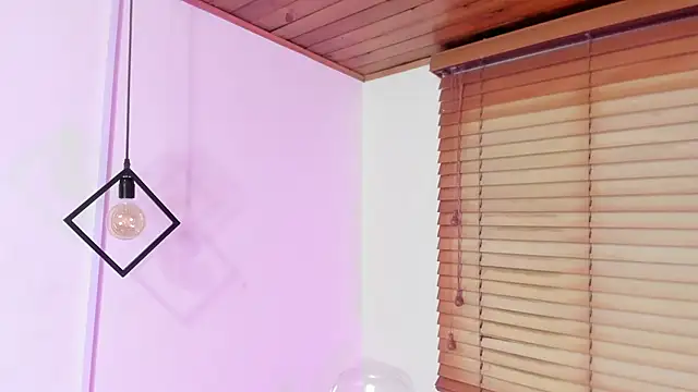 GENNESIS LOVE online show from 21, 12, 2025