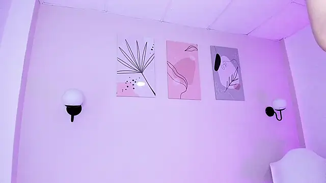 GENNESIS LOVE online show from 13, 12, 2024