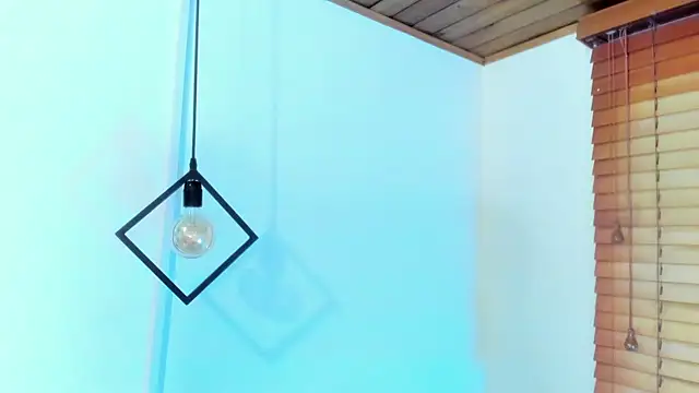 GENNESIS LOVE online show from 12, 11, 2025