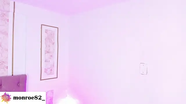 GENNESIS LOVE online show from 4, 4, 2026