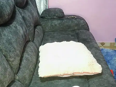 petitev online show from 26, 10, 2025