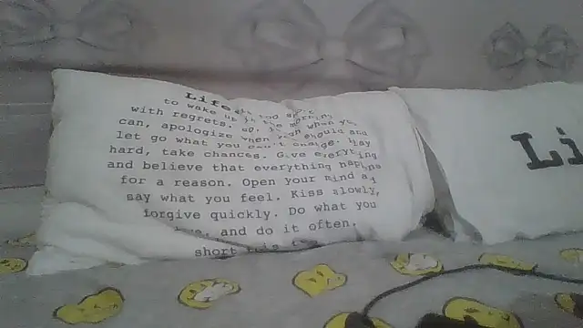 Snapshot of MarikaMilff chatting on 9, 11, 2025 MarikaMilff online show from 9, 11, 2025