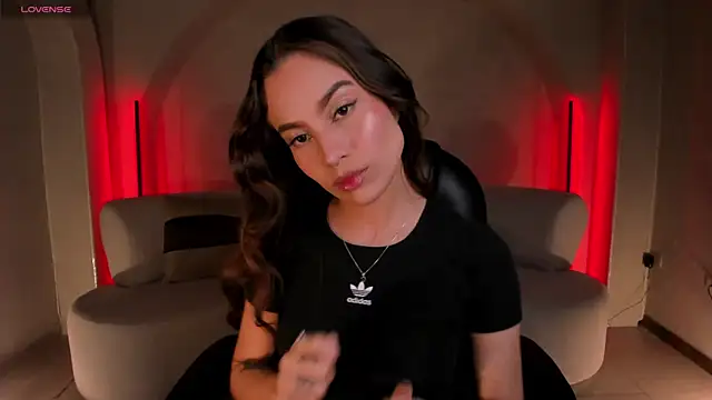 MarianneLane online show from 15, 12, 2025