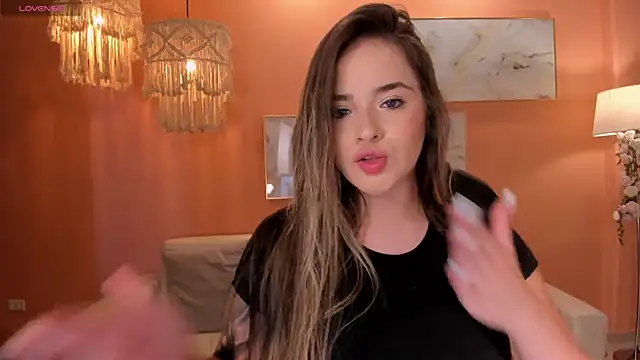 DonnaStonne online show from 2, 3, 2025