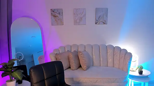 DonnaStonne online show from 27, 2, 2026