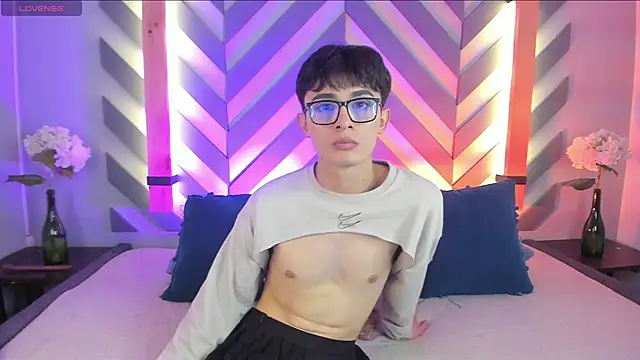 cherryy boy online show from 8, 2, 2025