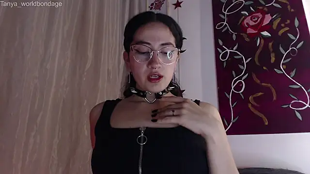 Tanya WorldBondage online show from 24, 10, 2025