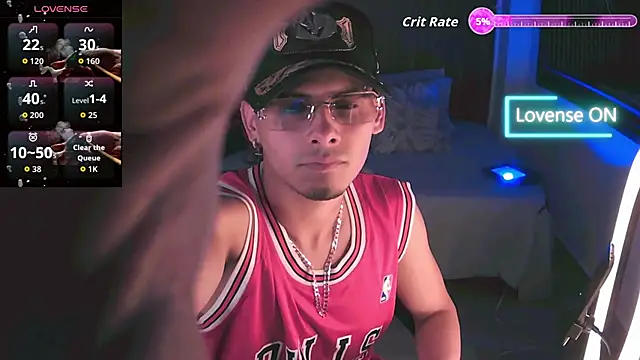  white fox 1 online show from 23, 9, 2025