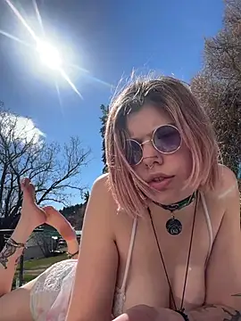 Esteem369 online show from 4, 4, 2026