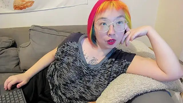 luxgray online show from 18, 3, 2025