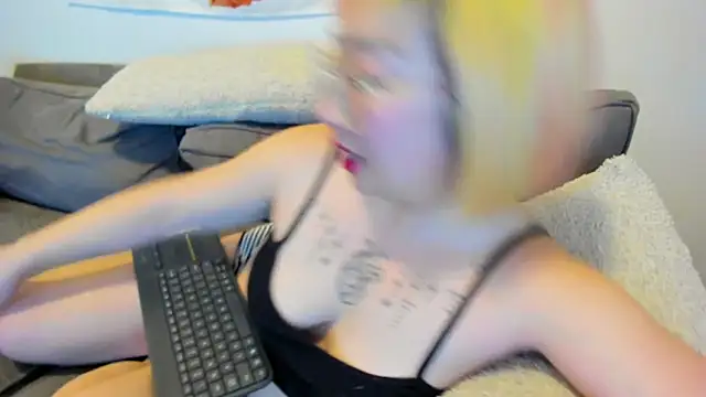 luxgray online show from 25, 1, 2025