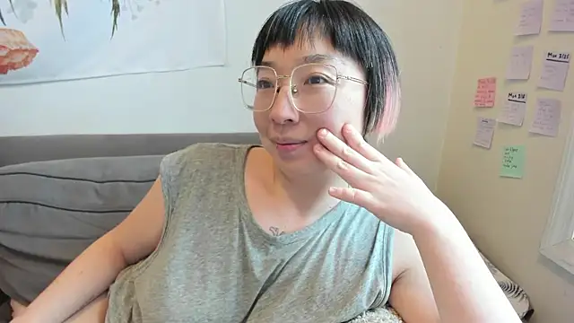 luxgray online show from 10, 1, 2026