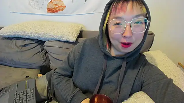 luxgray online show from 1, 2, 2025