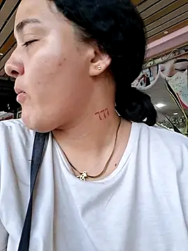 Liancy online show from 7, 10, 2025