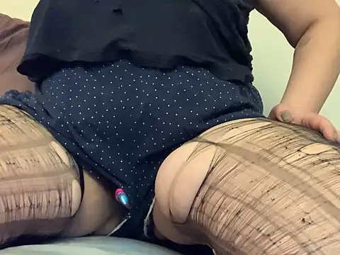 BuziCycki online show from 9, 3, 2025