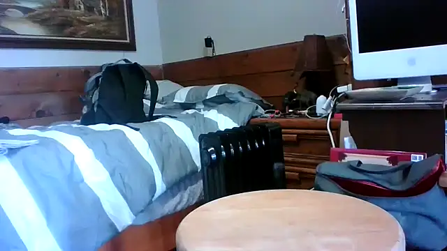 tongueispowerr6d9 online show from 3, 1, 2025