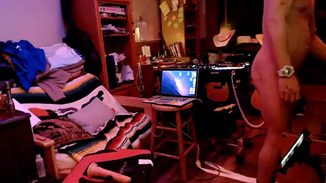 tongueispowerr6d9 online show from 11, 2, 2025