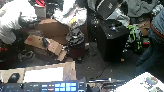 tongueispowerr6d9 online show from 8, 1, 2025