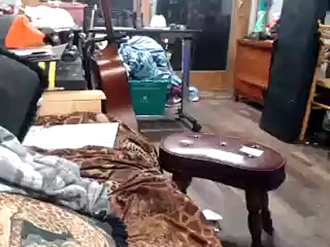 tongueispowerr6d9 online show from 31, 12, 2024