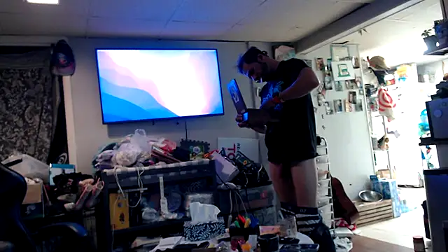 tongueispowerr6d9 online show from 4, 12, 2025