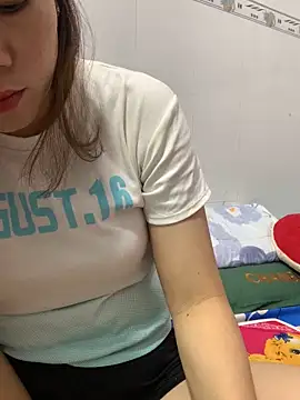 Baby-bigtits online show from 8, 11, 2025