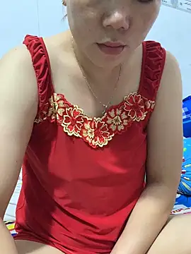 Baby-bigtits online show from 14, 11, 2025