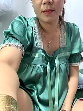 Baby-bigtits online show from 12, 10, 2025